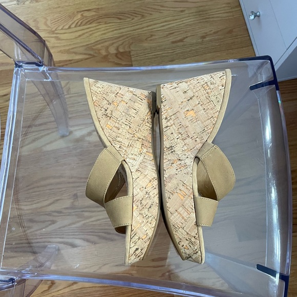 Nine West cork, wedge sandals, size 7.5. #Poshmark - Picture 8 of 9